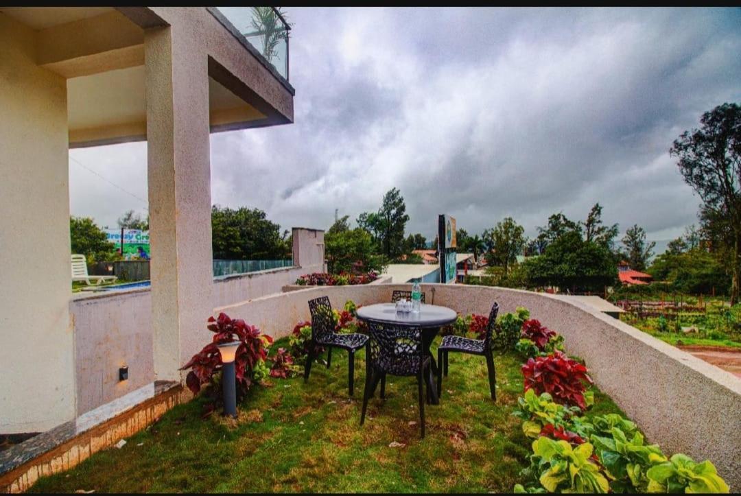 Villa Ocean Crest Luxury Mahabaleshwar